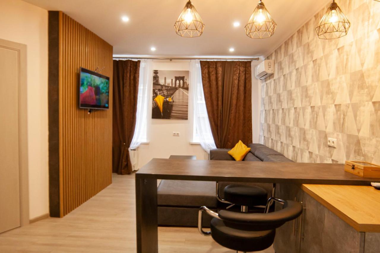 Ultra Lux 3 Rooms Apartment Near Arena City Kiev Exterior foto