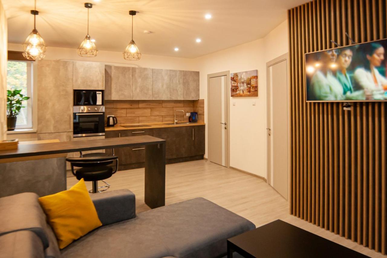 Ultra Lux 3 Rooms Apartment Near Arena City Kiev Exterior foto