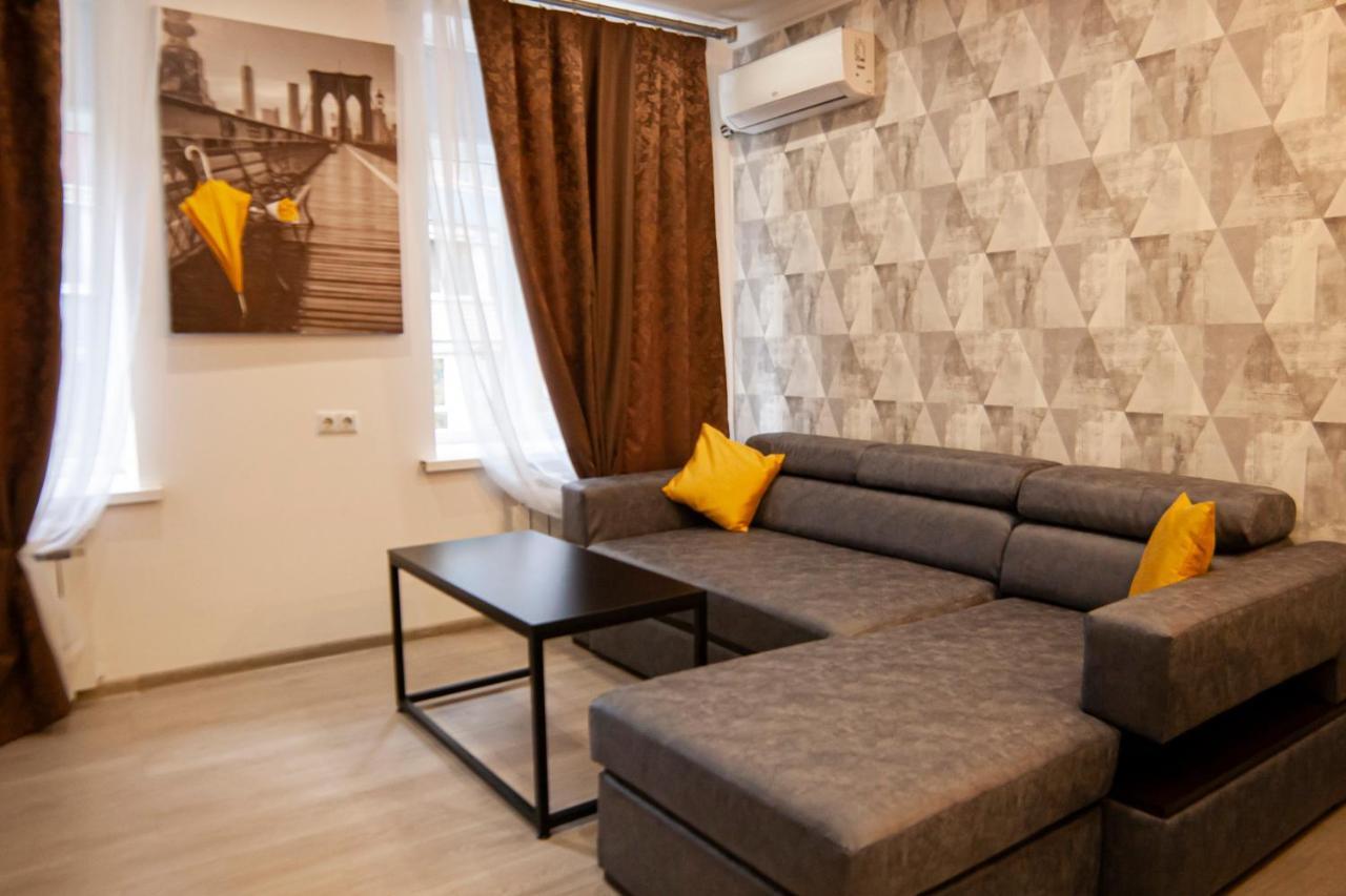 Ultra Lux 3 Rooms Apartment Near Arena City Kiev Exterior foto